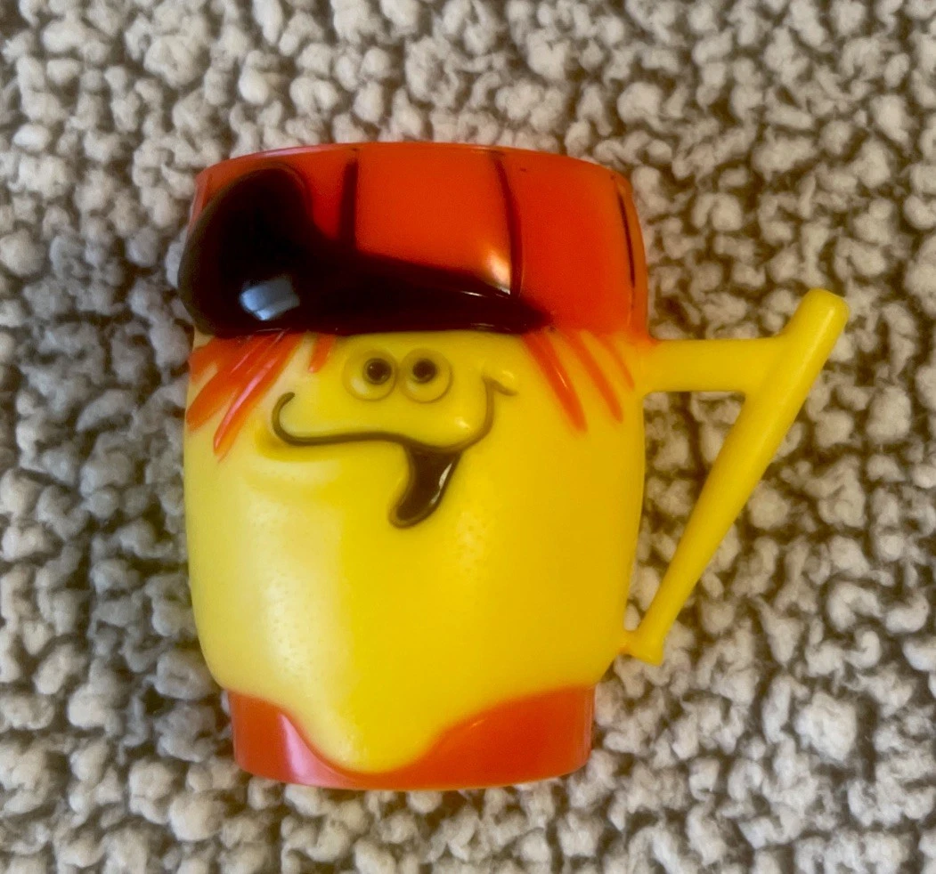 1969 LEFTY LEMON Pillsbury FUNNY FACE Drink Plastic Mug Cup Promo