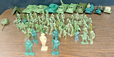 Lot Of Army Men, Tanks, Cars And Cannons.