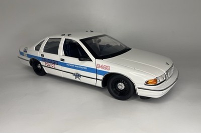 UT Models Chicago Police Chevrolet Caprice 1 18 Scale for sale