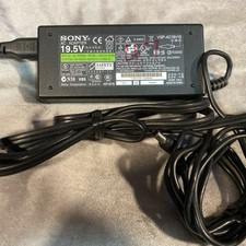 GENUINE OEM SONY AC ADAPTER 19.5V POWER ADAPTOR w/ Cord VGP-AC19V10
