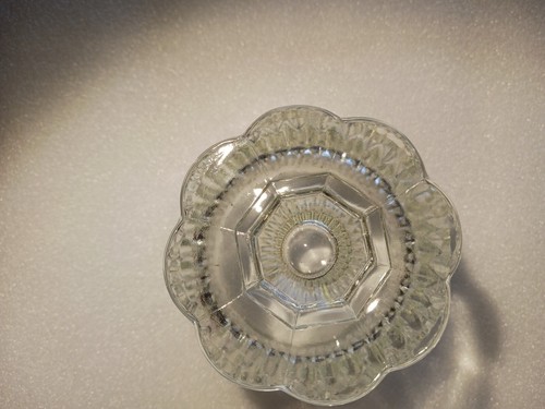 Vintage Indiana Glass Clear Diamond Point Scalloped Foot Sugar Bowl NO LID - Picture 6 of 6