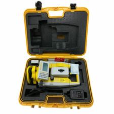 New SOUTH TOTAL STATION 400M Reflectorless total station NTS-332R4