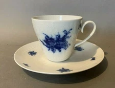 VINTAGE ROSENTHAL RHAPSODY TEA CUP & SAUCER