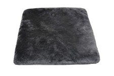 Sitzkissen aus Lammfell-Vollfell mit Schaumstoffpolster 40x40cm