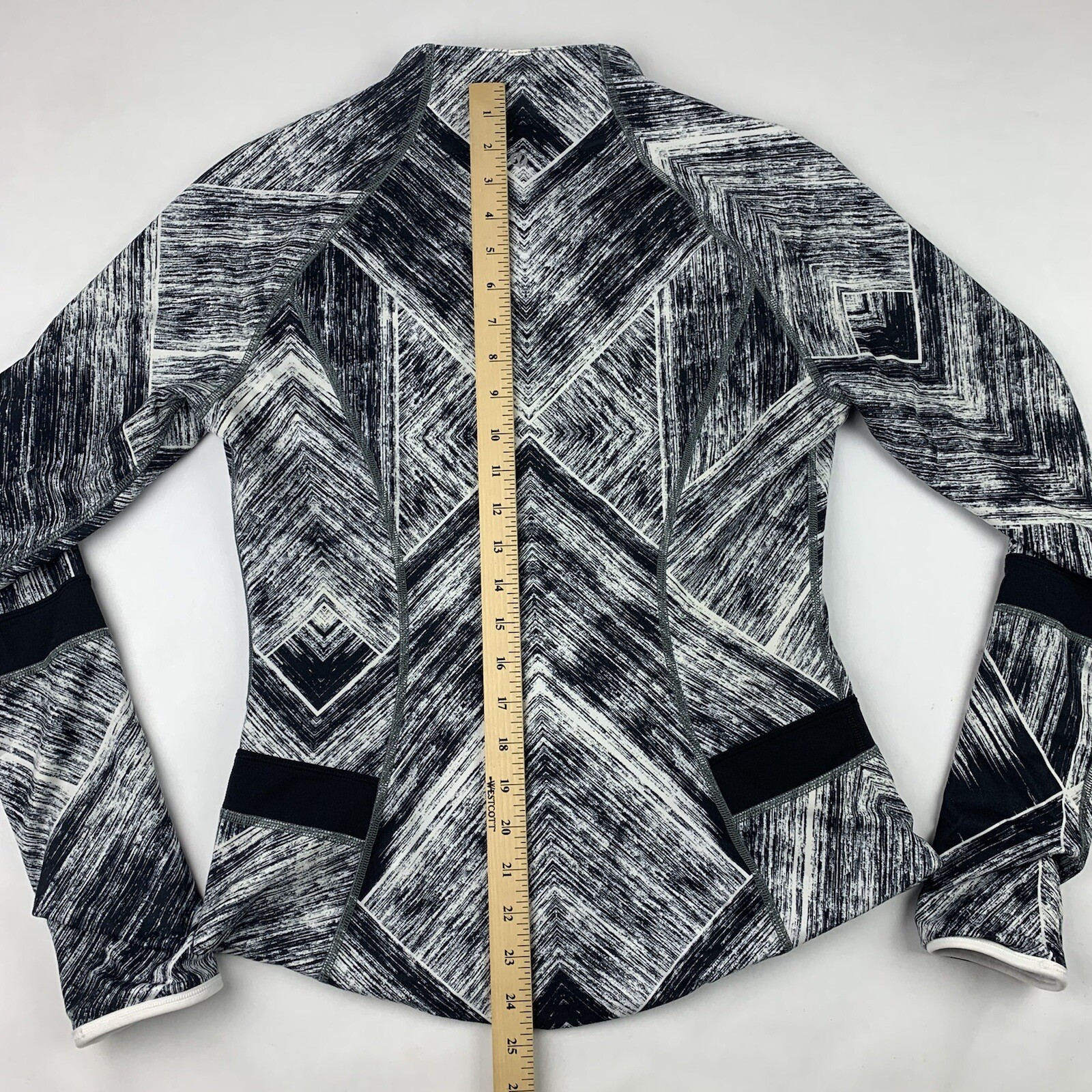 Lululemon Heatwave Reversible Jacket Women Sz 8 Find … Gem