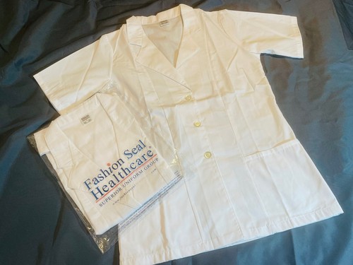 Short Sleeve Fitted Lab Coat Scrub Top SZ Large Women 2 Fashion Seal - Picture 8 of 11