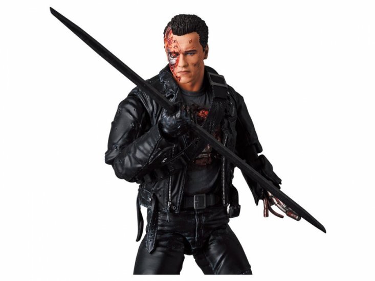 MAFEX T-800 (T2：BATTLE DAMAGE Ver.) Terminator 2 T-800 MAFEX Battle Damage 6 Inch Figure Medicom ⭐US