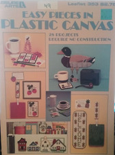 LEISURE ARTS 28 PROJECTS IN PLASTIC CANVAS PATTERN LEAFLET 353  1985