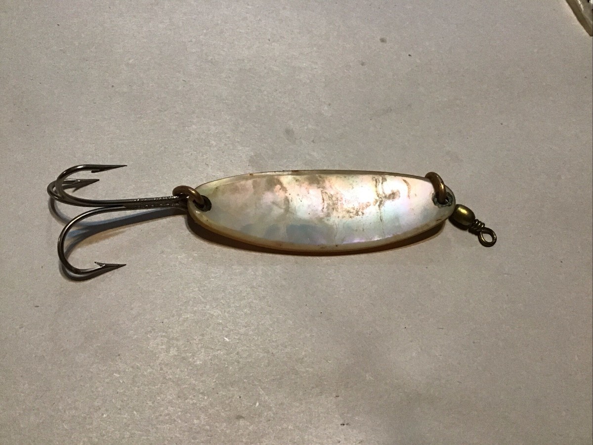 Vintage 3 Mother Of Pearl Fishing Lure Abalone Shell Lot 2 | eBay Vintage 3 Mother Of Pearl Fishing Lure Abalone Shell Lot 2 | eBay