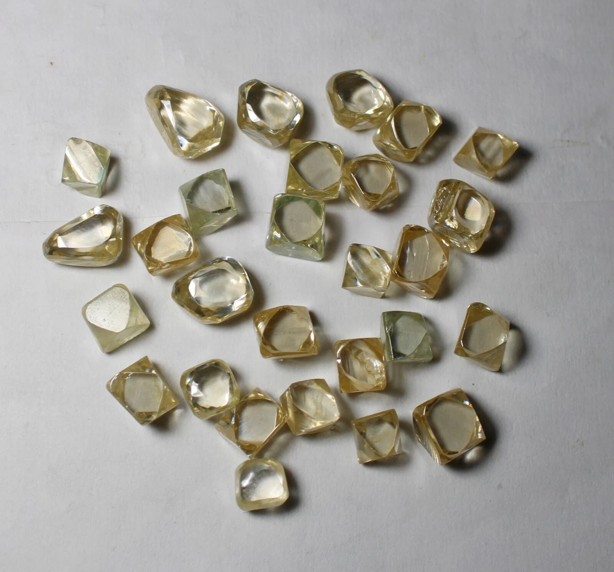 6 7mm Moissanite Rough VVS top VVS White color off white raw Moissanite rough