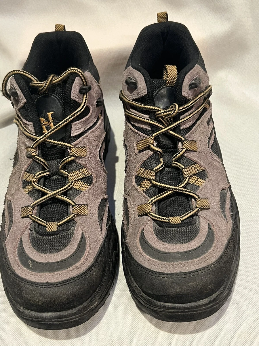 Heavy duty deals hiking boots