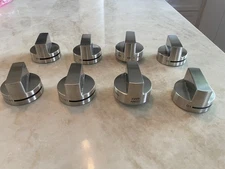 THERMADOR STAINLESS KNOB SET (8 piece)  FROM PRG366WH 36 “ RANGE