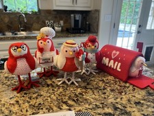 2023 Featherly Friends Valentine Target Bird Set