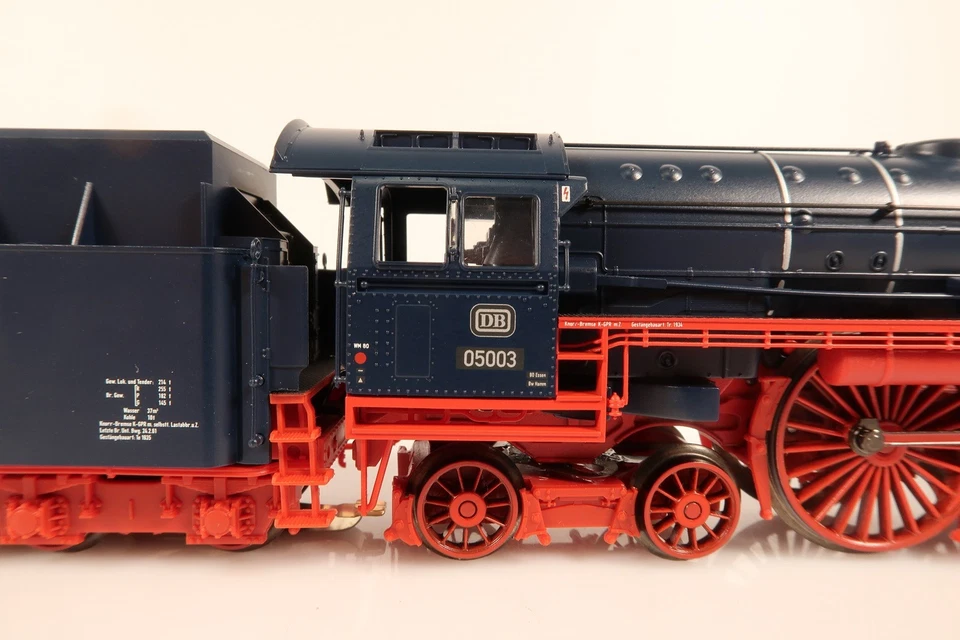 Märklin 39052 H0 Dampflokomotive BR 05 003 der DB unbespielt neuw. OVP  - Bild 4 von 4