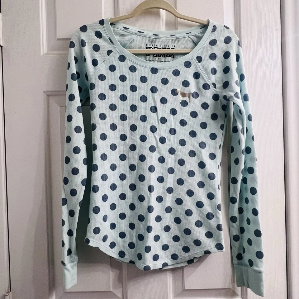 Pijama térmico Victoria's Secret ROSA LS azul claro con lunares azules pequeño Foto 2 de 4