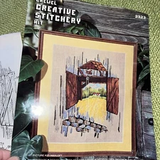 Vintage Vogart Crafts Creative Stitchery Kit Hayloft 2323 Crewel