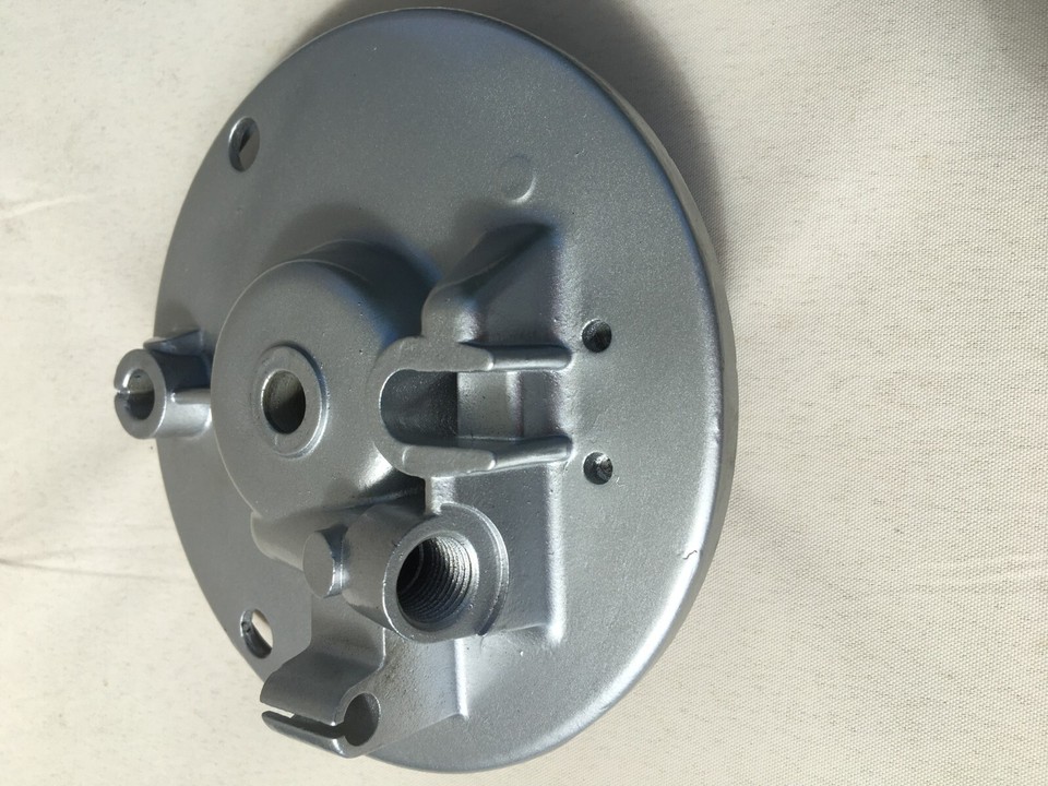 GENUINE SPANISH LAMBRETTA SERVETA JET200 FRONT DRUM BRAKE HUB BACK