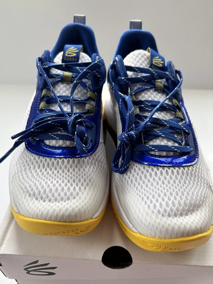 Stephen curry sale shoes silver kids
