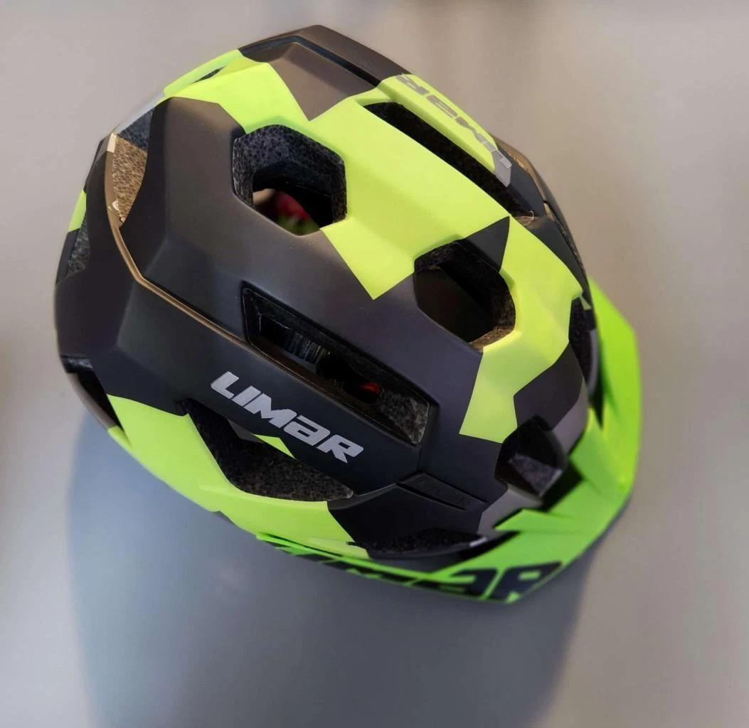 Medium mtb helmet 2025