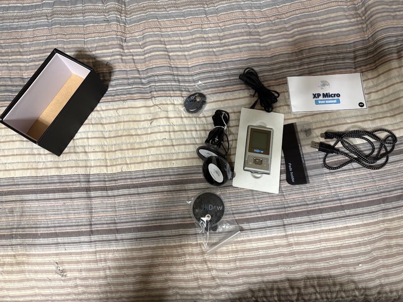 COMLETE TENS UNIT WITH EXTRA'S
