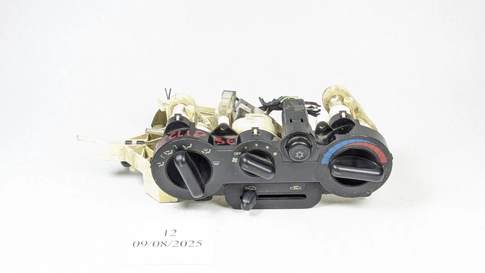 Conjunto de control de clima Mitsubishi Eclipse 1995-1999 aire acondicionado cables de calor perillas OEM Foto 2 de 4