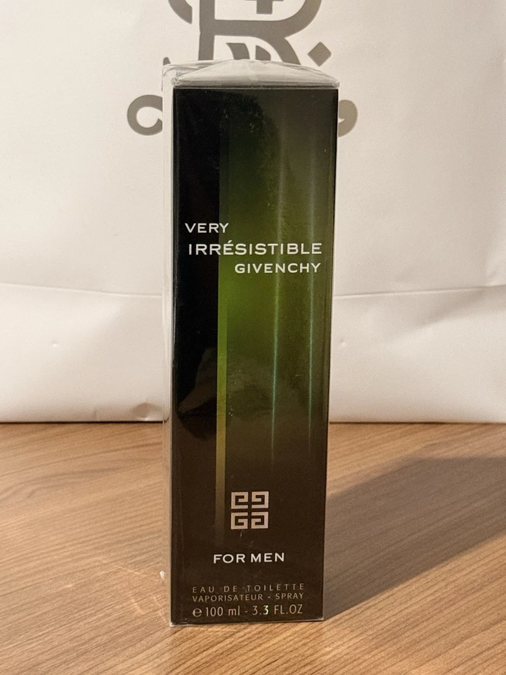 Givenchy EDT muy irresistible. 3,3 OZ/100 ml. Descatalogado. Precintado. OG Formula Foto 2 de 4