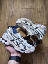 ASICS GEL-NYC Women’s Trainers Cream/Carbon UK 4 