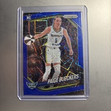 2025 Panini Prizm WNBA - Paige Bueckers #5 Blue Velocity Prizm (RC)