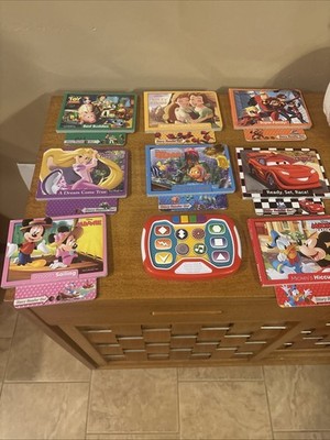 Disney Story Reader Go! Electronic Reader and 8-Book Library Tested.