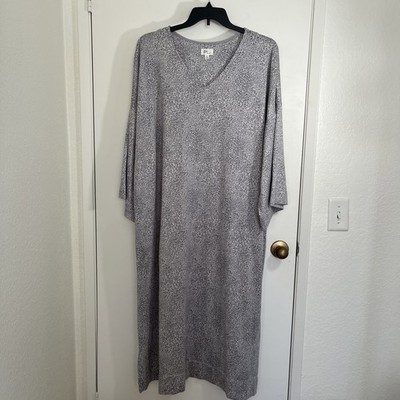 Aria collection nightgown 3X Gray Animal Print Pockets Recycled Polyester Comfy