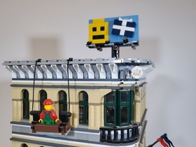 LEGO 2010 Grand Emporium Mall Modular Building Set 10211 Creator Expert CITY