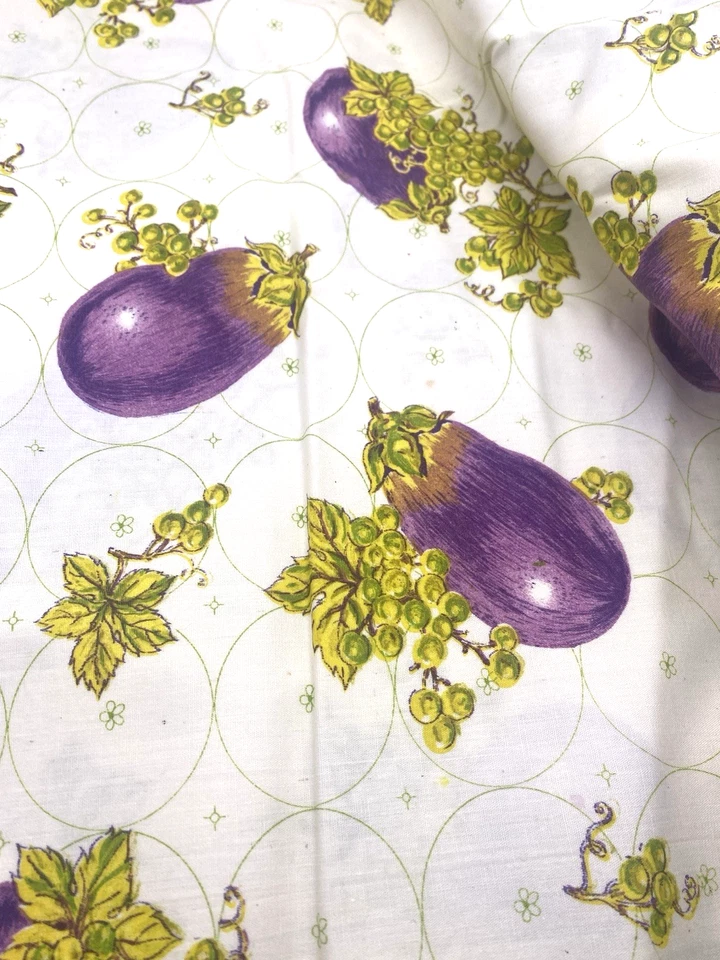 Alimento de tela de berenjena vid de huerto blanco verde púrpura 2,2 yardas Foto 2 de 4