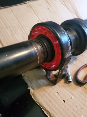 Touareg/ Cayenne Carrier Bearing Repair Insert