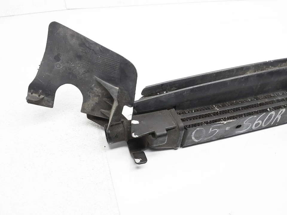 Intercooler turbocompresor Volvo V70 2004-2007 radiador intercooler inferior 30636900 Foto 2 de 4