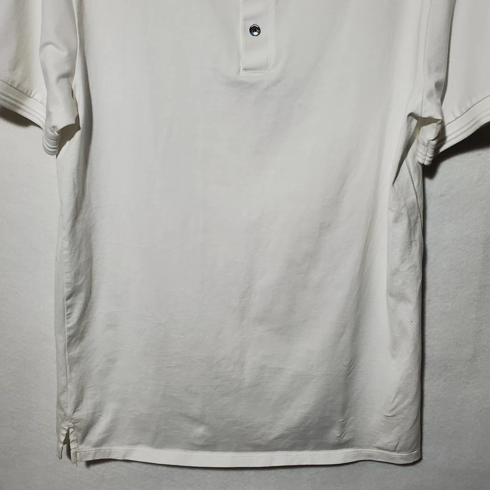 Camisa polo para mujer Emporio Armani con logotipo XL manga corta blanca Foto 3 de 4