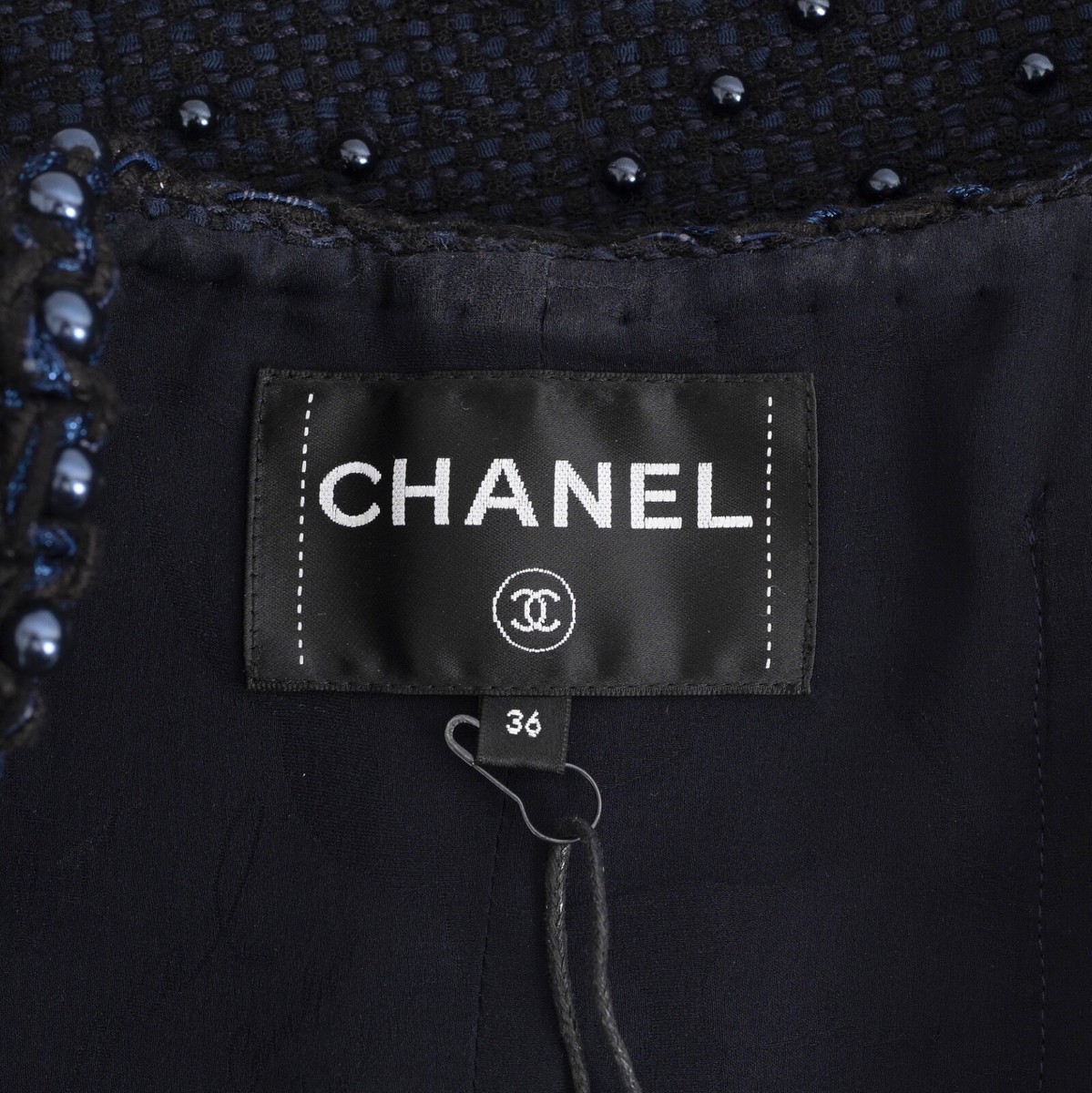 71072 auth CHANEL navy blue & black cotton 17P PEARL TWEED