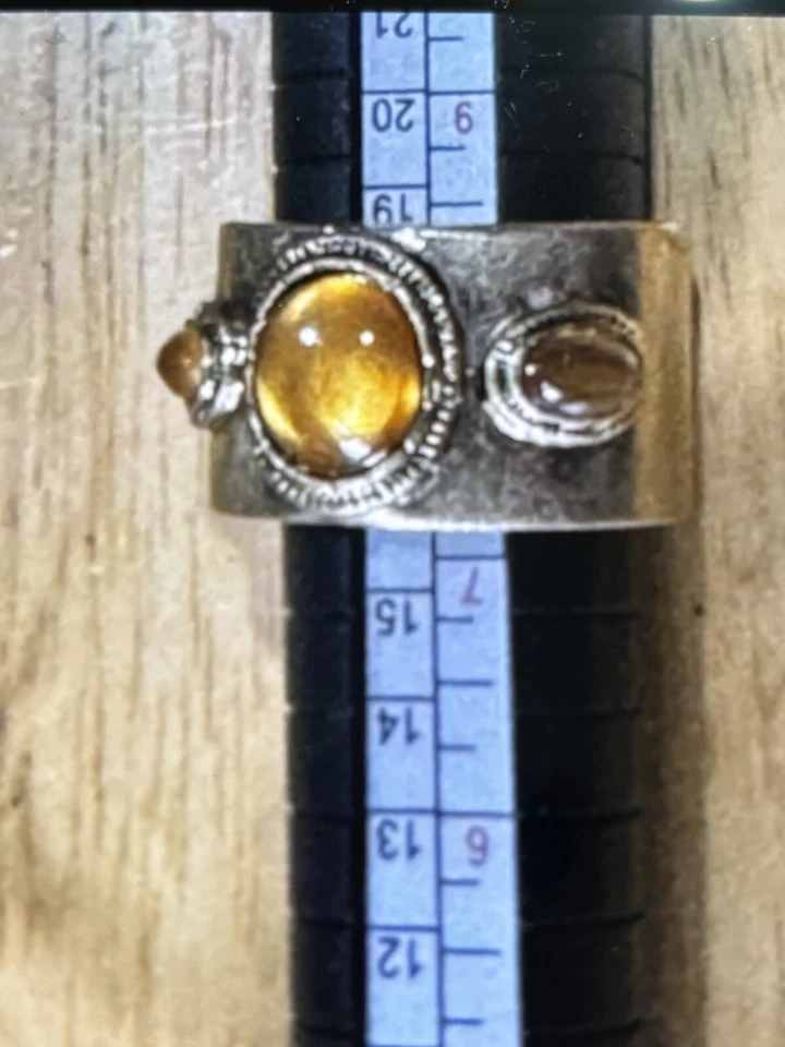 Позолоченное кольцо Nina Ricci с этрусскими кабошонными камнями с подписью - размер 7,5 - 8 - Изображение 2 из 4