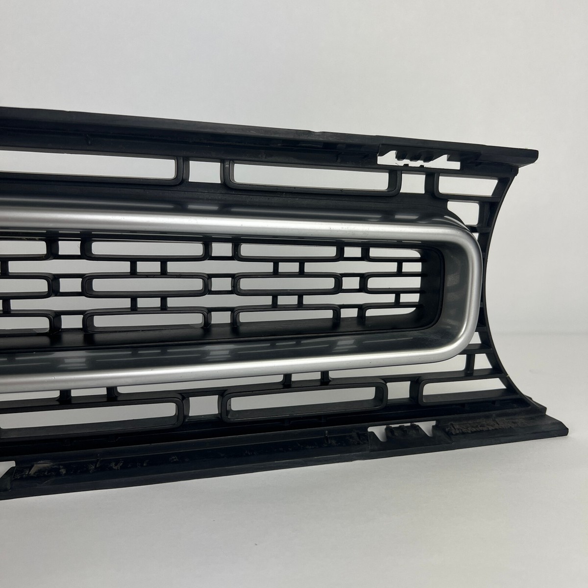 2015-2021 Dodge Challenger Front Grille w/ Chrome Trim Rings