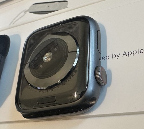 Apple Watch S4 44mm GPS + LTE Space Black Aluminium Black Band MTV52LL/A Bardzo dobry - Zdjęcie 8 z 11