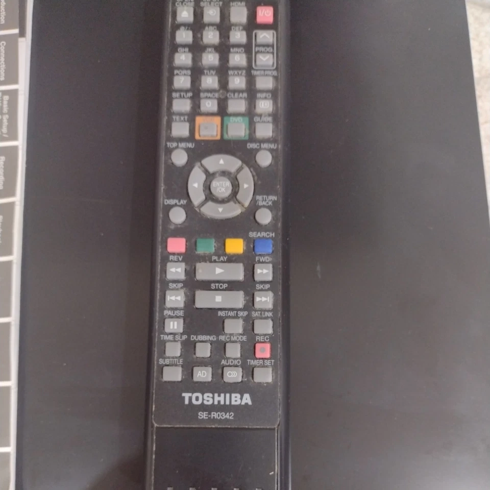 Toshiba DVR19DTKB2 DVD VHS Recorder Combo Copy VHS to DVD - Image 3 of 4