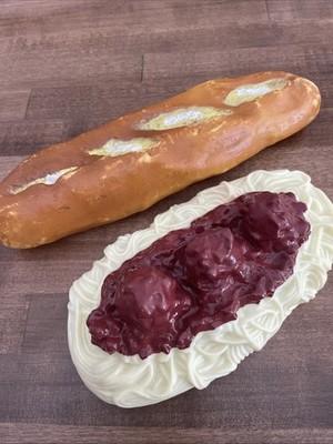 Pretend play food realistic  spaghetti An Garlic Bread Life Size