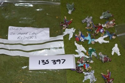 25mm Mittelalter / Gussteile - 20 arabische Reiter - (135397)