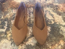 Rothy's The Point Women’s Flats Driftwood Brown Color Size 8 Excellent Condition