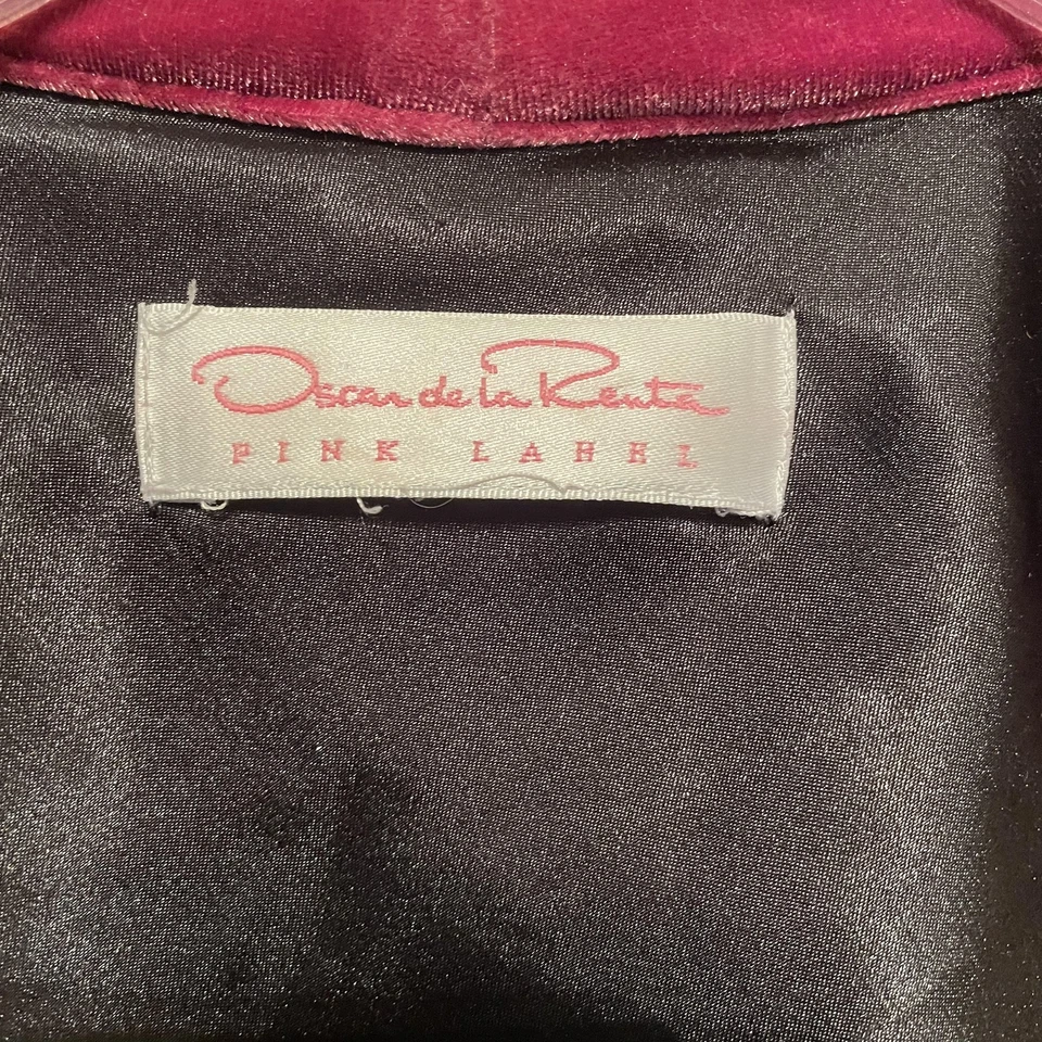 Bata vintage Oscar De La Renta etiqueta rosa para mujer 2XL terciopelo borgoña con cinturón Foto 2 de 4