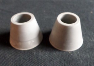 Laboratory #3 Neoprene Rubber Pluro Stopper for Funnels 23 x 35mm 2/Pack