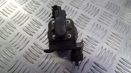 357906283 Umschaltventil Ventil (Druckwandler, Abgassteuerung)  A DE343713-94