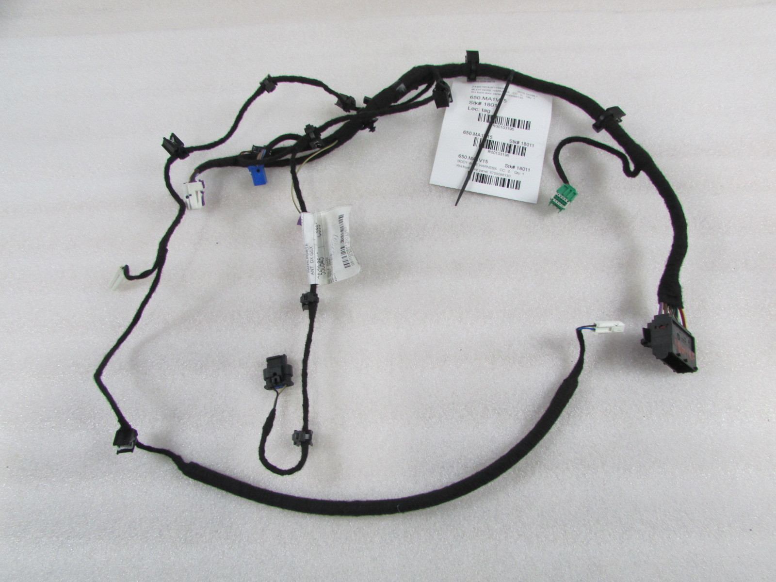 Maserati Ghibli, RH, Front Front Door Wire Harness, Used, P/N 6700086130