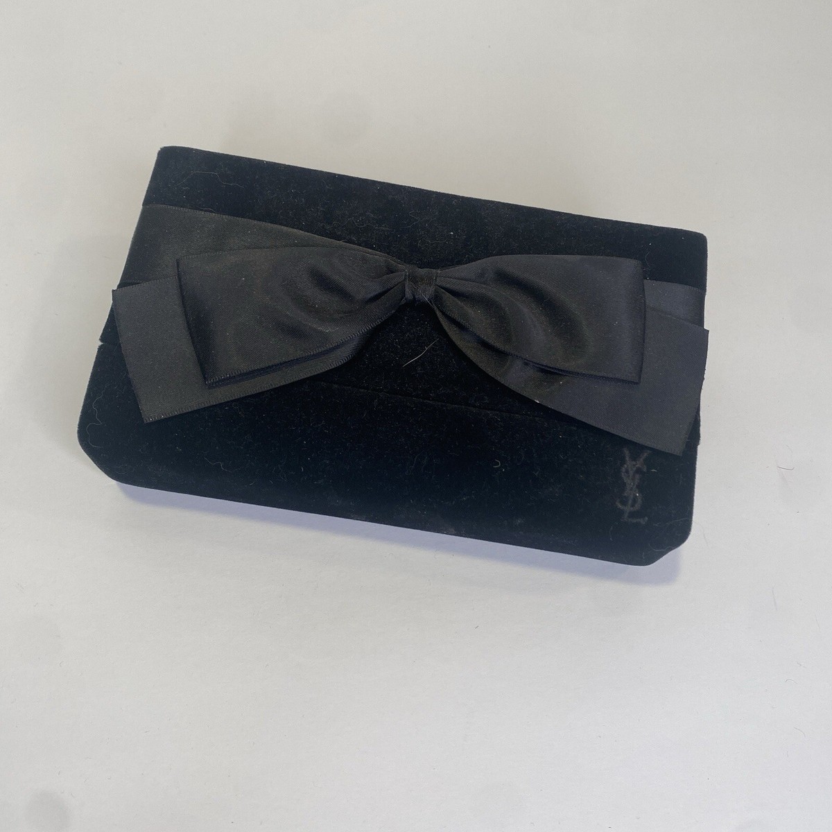 Cream Suede Bow Headband Cream Suede Bow Headband