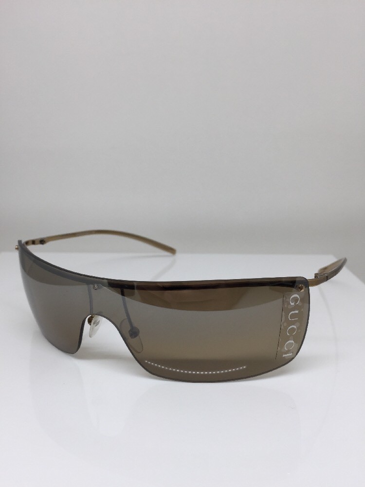 GUCCI　グッチ　サングラス　GG2681/S　ブラウンレンズ　ゴールド New Authentic Gucci 2681 Shield Sunglasses GG 2681/S C. 577