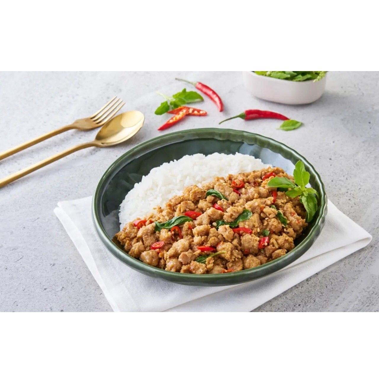 2400 Seeds Holy Basil Seed Green Leaf Herb Tulsi Kaphao กะเพรา Thai Asian Seed H